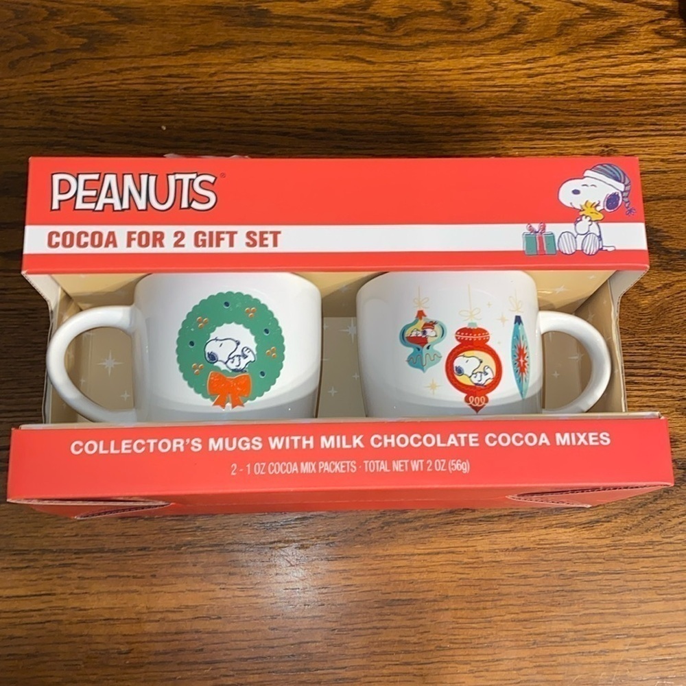Peanuts holiday mug gift set